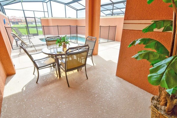 Terrace/Patio 21 of 23