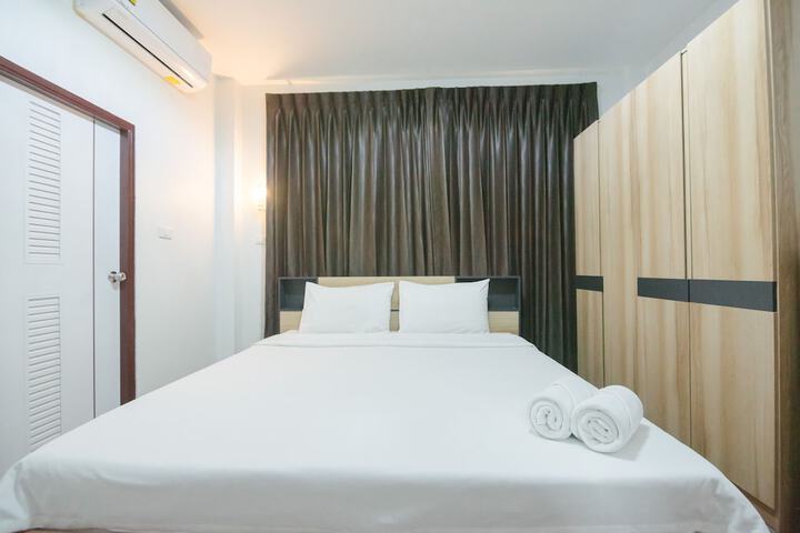Room 32 of 104