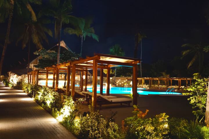 Pool 48 of 98