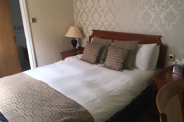 Room 16 of 58