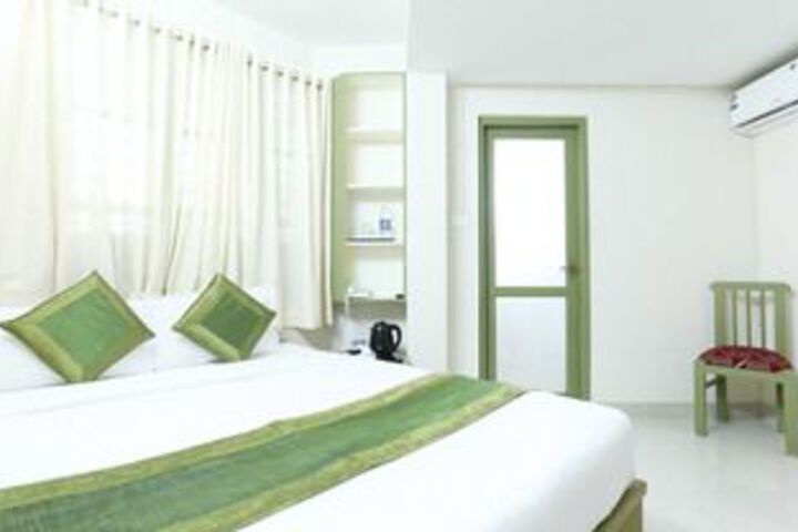 Room 26 of 53