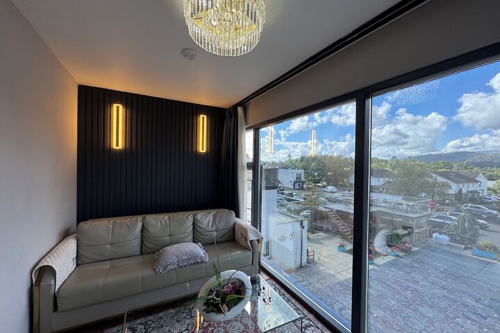 Waterhead Rooms & Suites - Parking and Light Breakfast