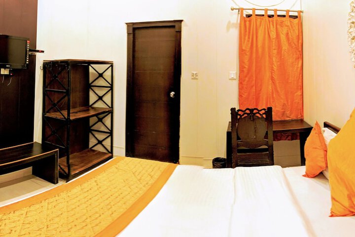 Room 45 of 65