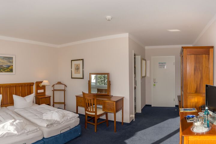 Room 11 of 52