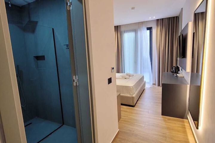 Room 7 of 54