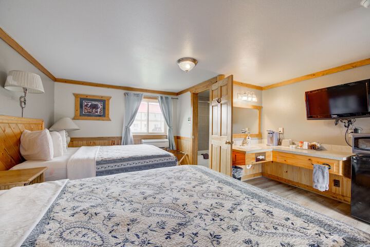 Room 13 of 26