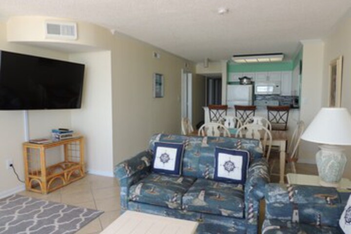Room 21 of 48