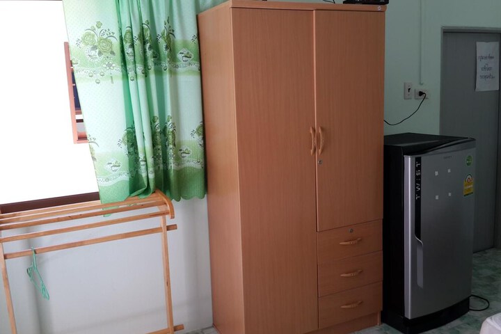 Room 11 of 69