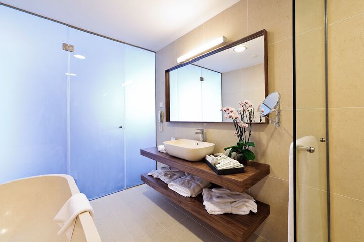 Bathroom Vanities