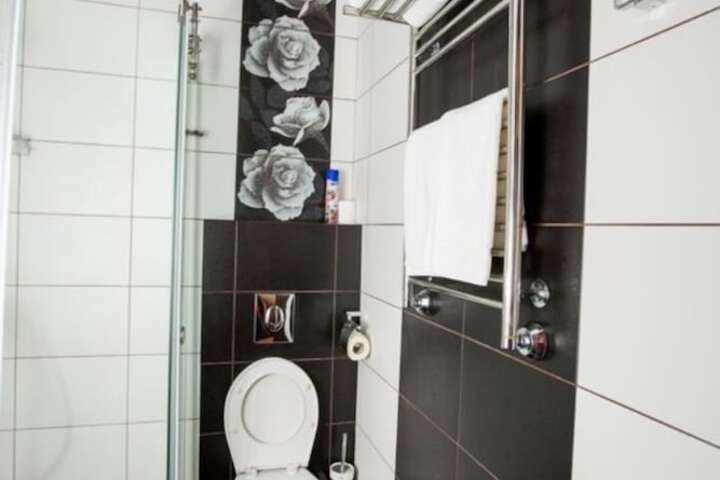 Room 35 of 54