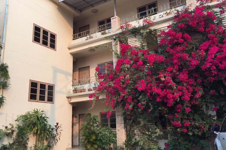 Pikul Apartment Hotel