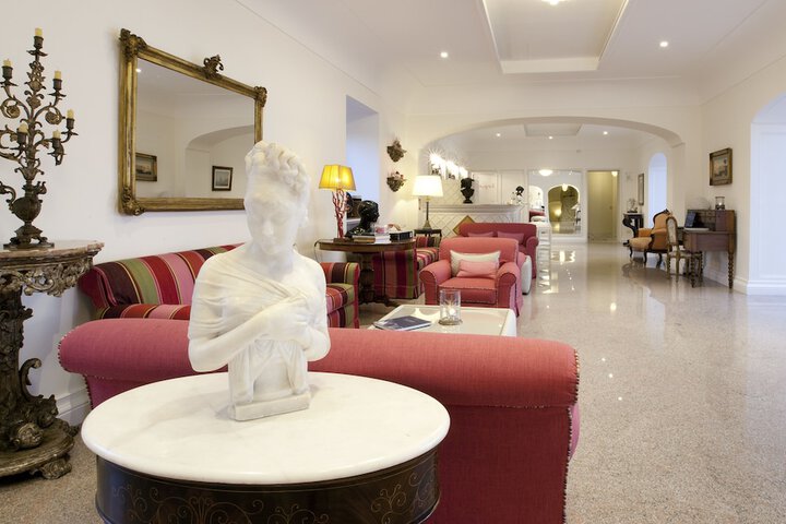 Lobby Photos