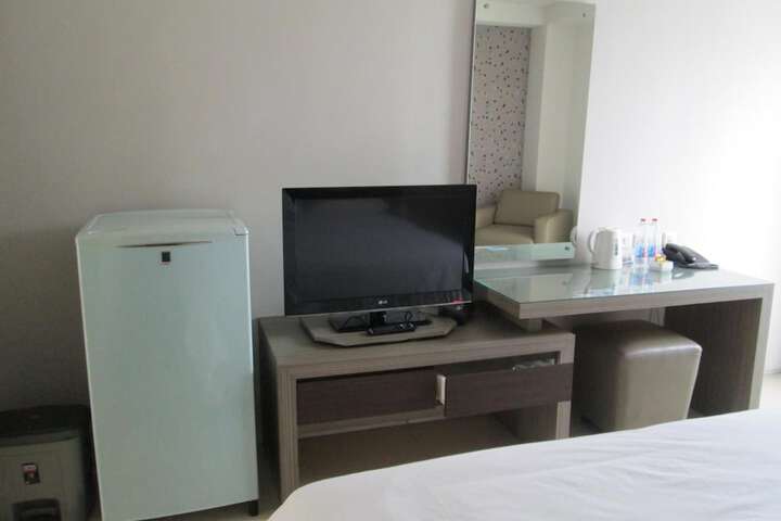 Room 13 of 43