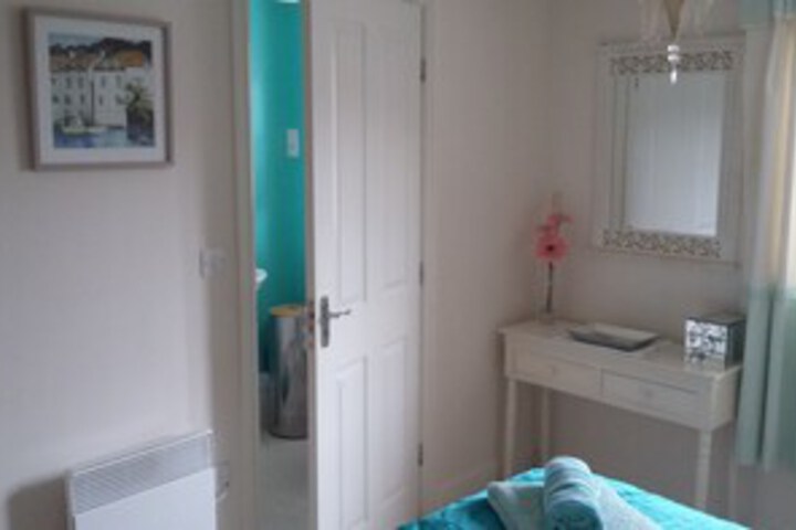 Room 2 of 23