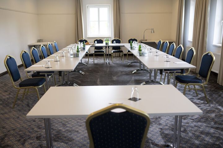 Meeting 44 of 57