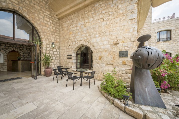 Terrace/Patio 61 of 74