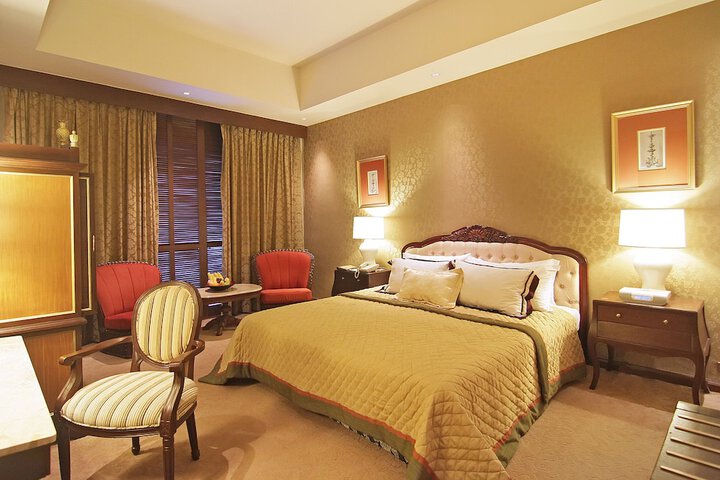 Room 15 of 78