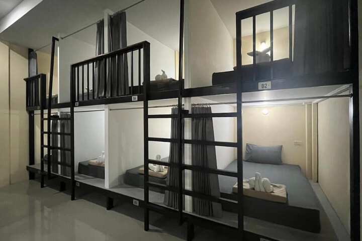Room 14 of 39