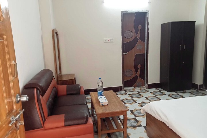 Hotel Interior 23 of 40