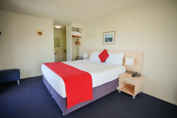 Room 9 of 60