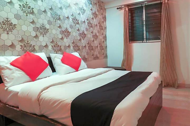 Capital O Hotel 24 Plus
