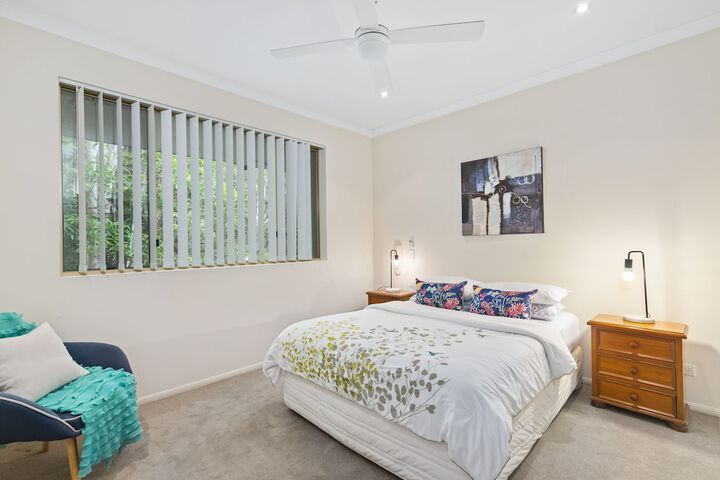 Room 4 of 75