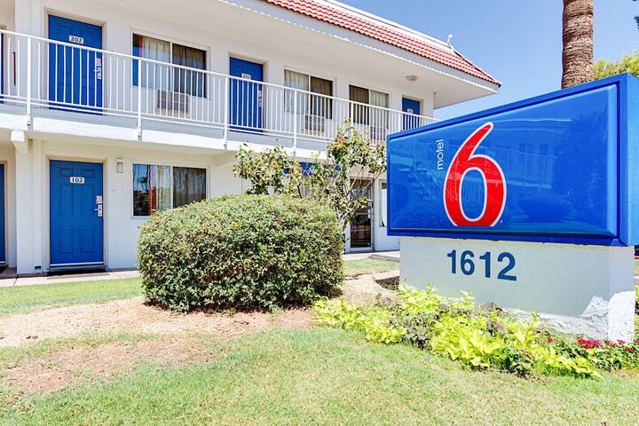 Hotel 32 of 32