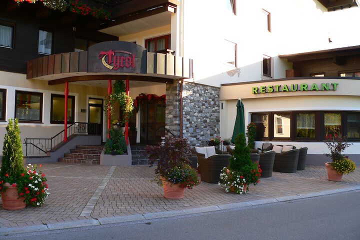 Hotel 48 of 54