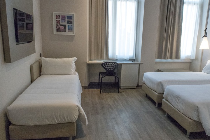 Room 30 of 55