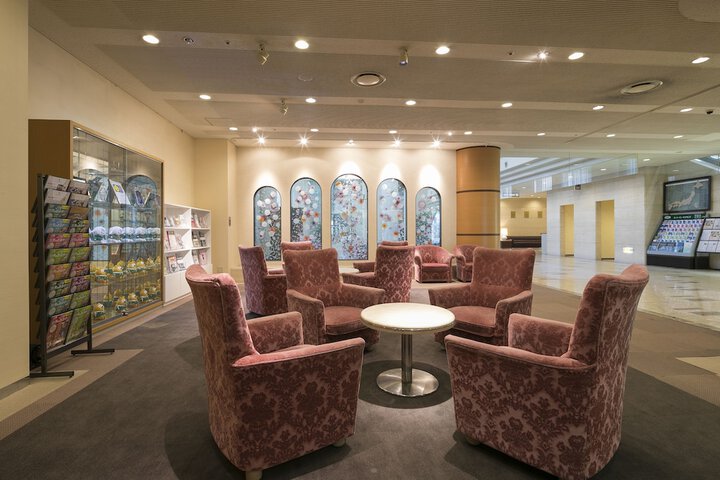Hotel Interior 8 of 81