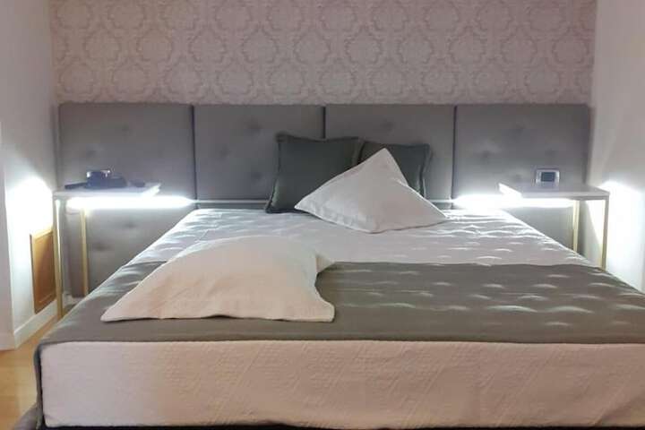 Room 13 of 50