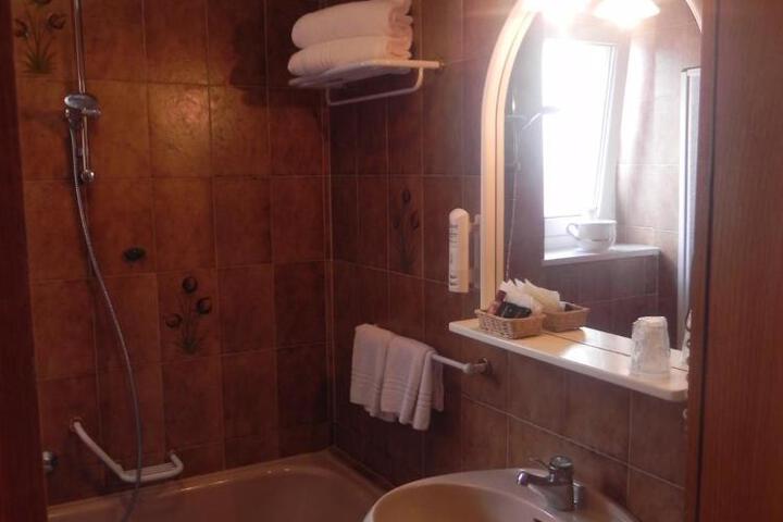 Photo 29