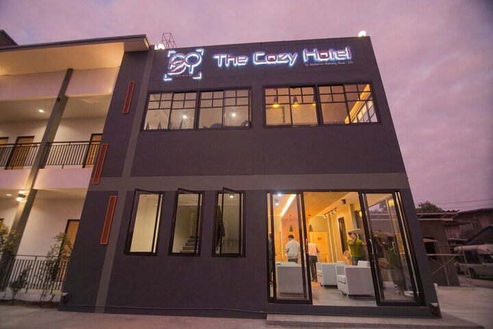 Hotel 55 of 65