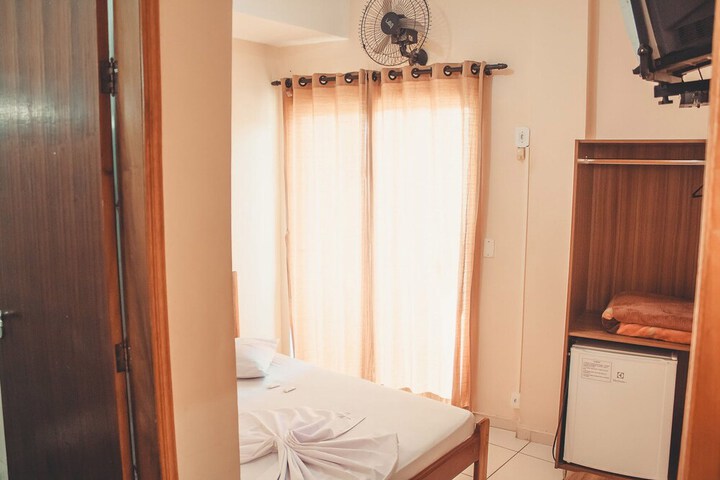 Room 9 of 23
