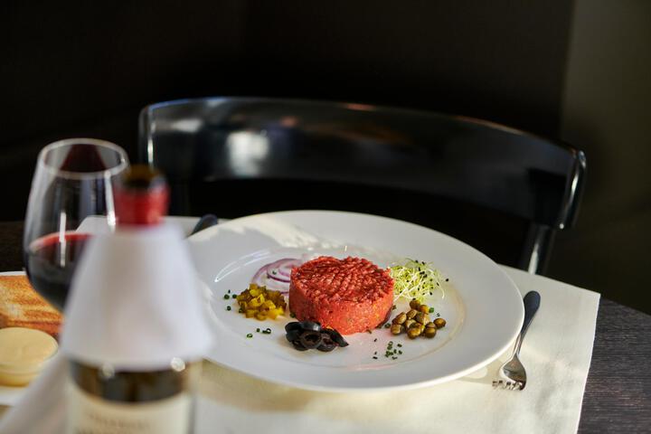 Dining 63 of 72