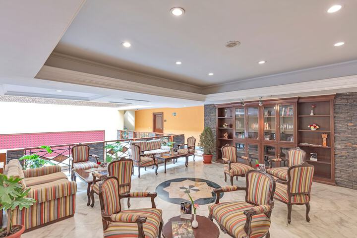 Hotel Interior 6 of 35