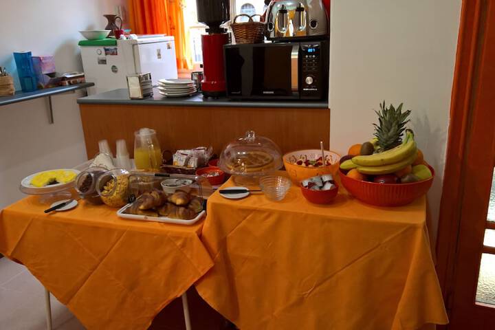 Breakfast meal