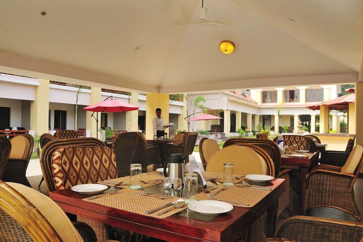 Dining Photos