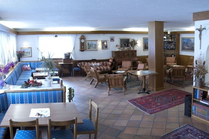 Lobby Photos