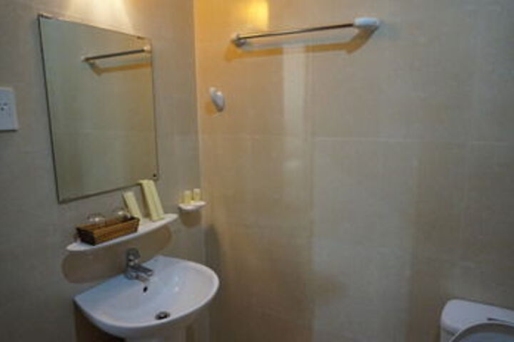 Room 7 of 31