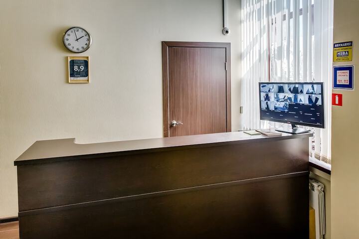Room 27 of 43