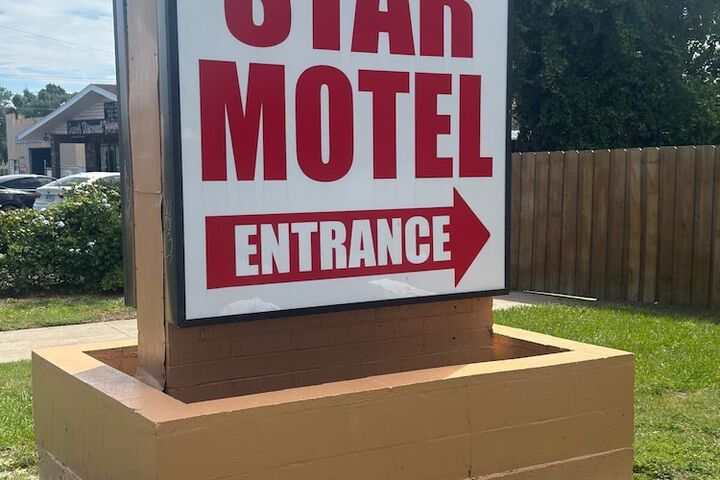 Star Motel
