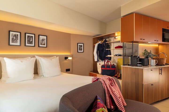 Room 60 of 203
