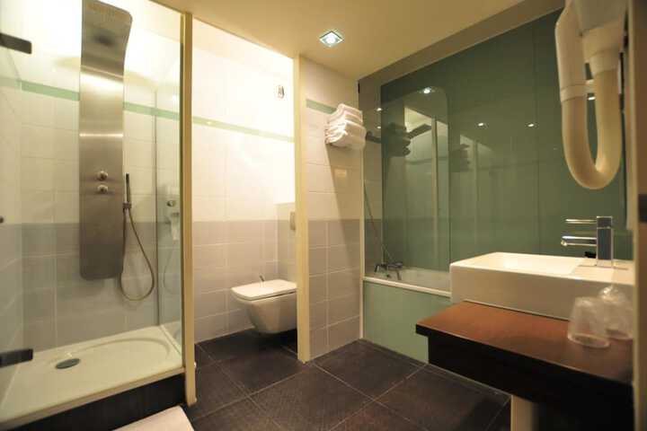 Bath Interior