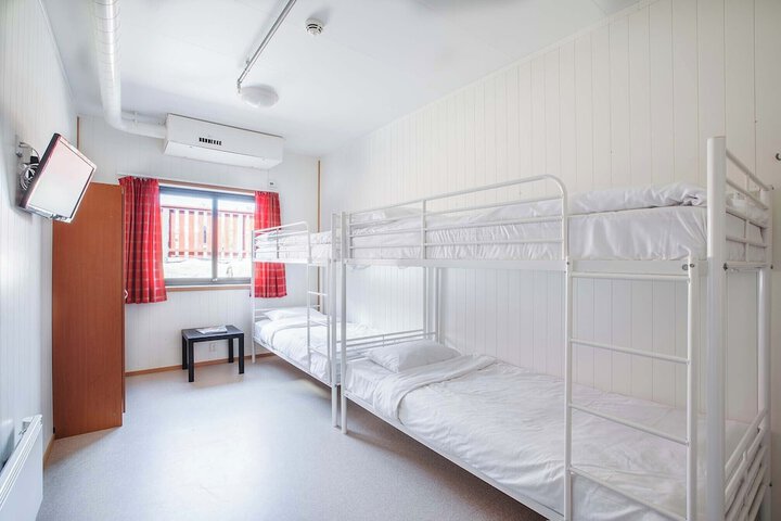 Room 13 of 39