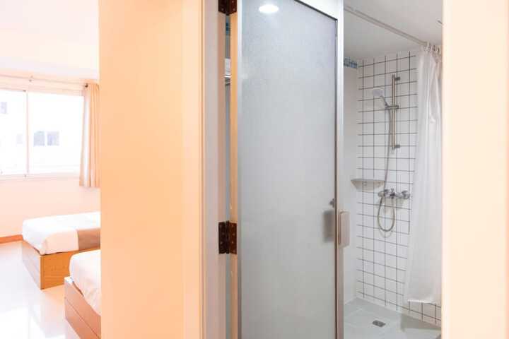 Clean Restrooms