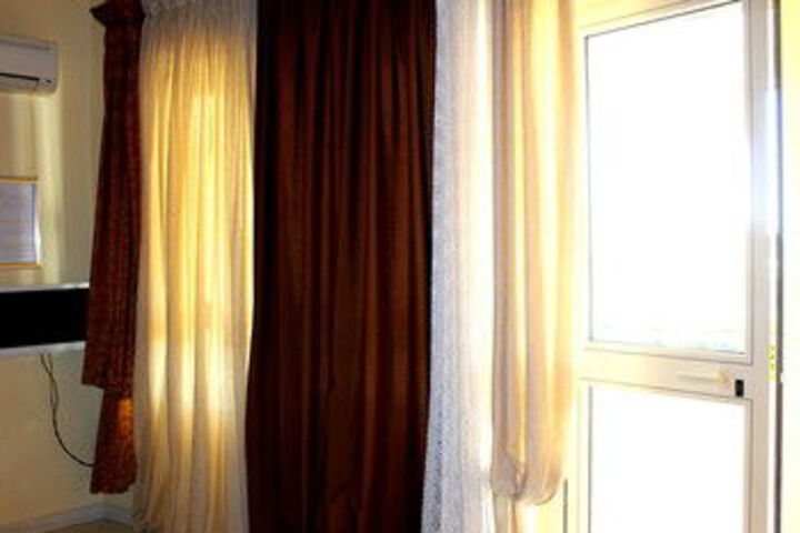 Room 96 of 191