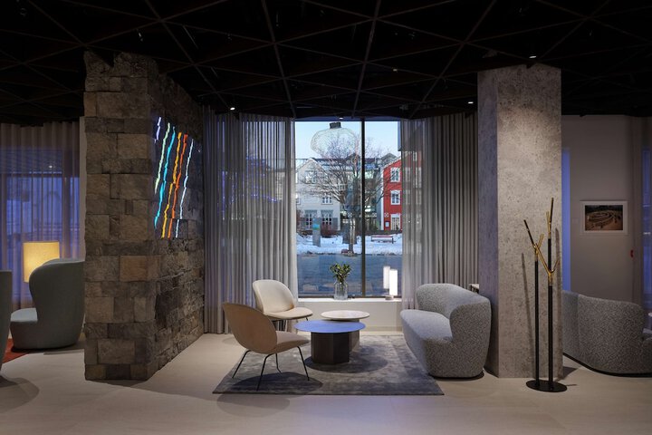 Hotel Interior 10 of 132