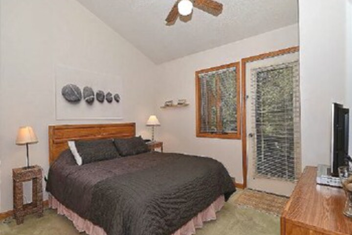 Room 43 of 47