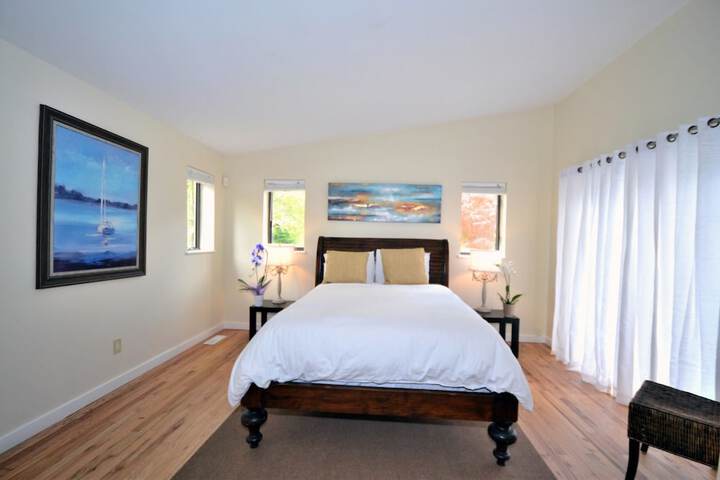 Room 4 of 19